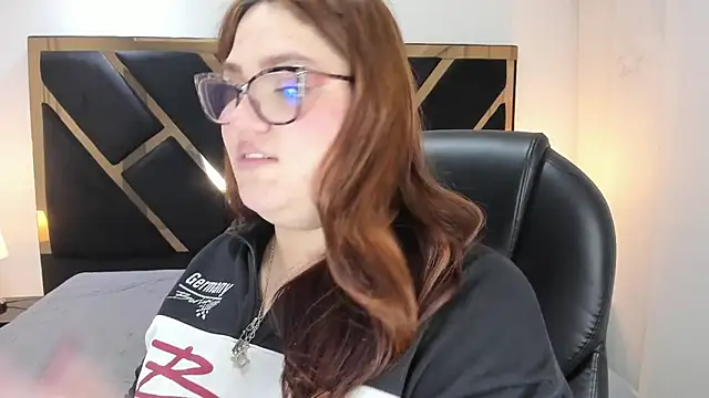 Camiila_Osorio live