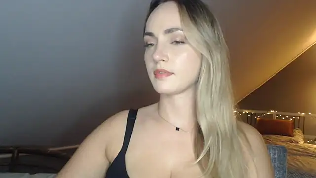 ScarlettSensitive live