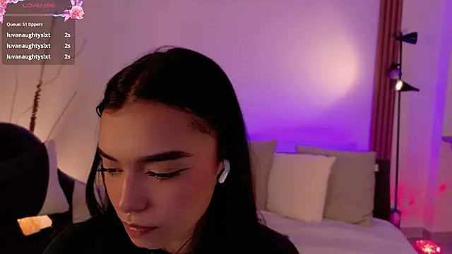 AnabelWolf live