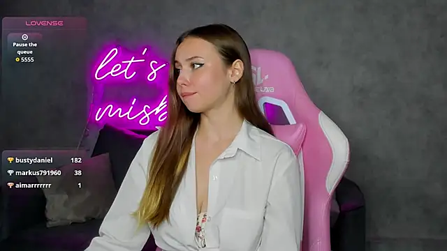 Vanessa_Williamsonn live