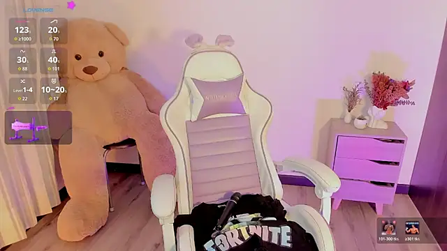 Lovely_celestte live