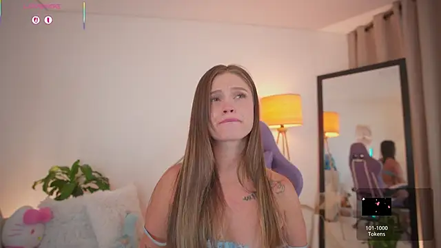 roxie_gates_ live