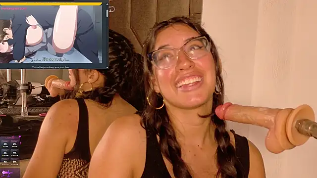 CoralineSanchez live