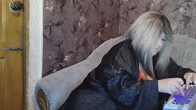 YuliiaSan live
