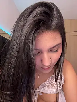 Camila_sanchez25 live