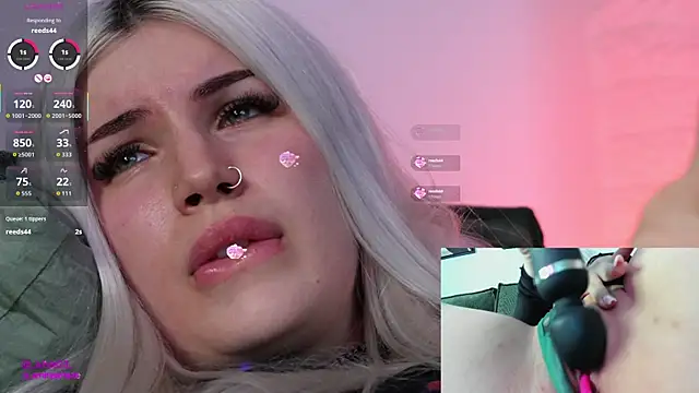 Amina_Haze live