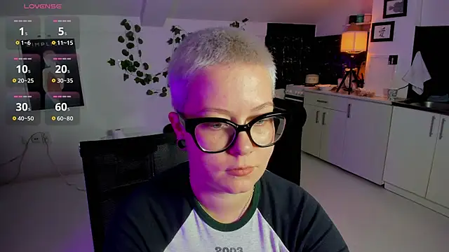 VexaVeylish live