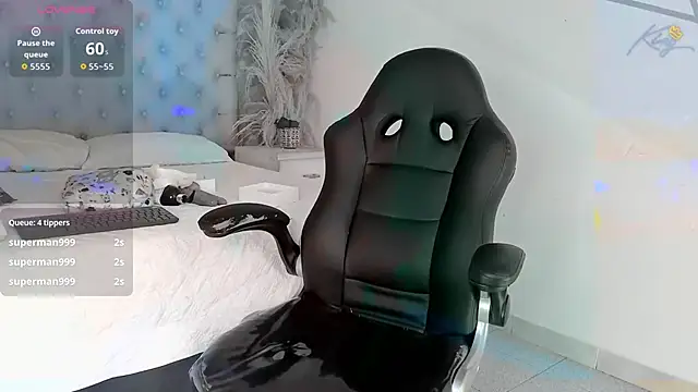 AdharaCruzz_ live