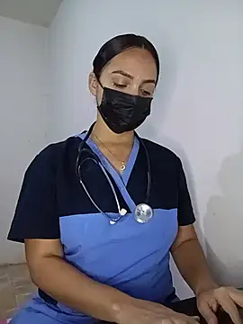 MEGAN_X0XX live