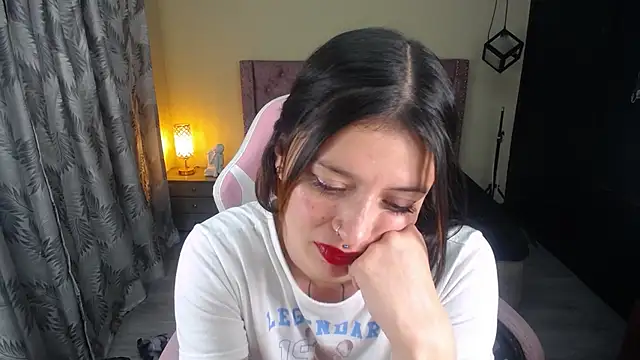 Lucia_evans22 live