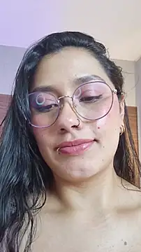 Your_Aleja15 live
