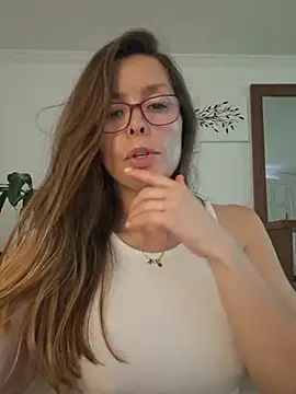 karina_warthon live