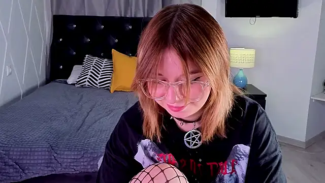 Coconut_Mia live