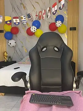 MorenaLush_Eup live