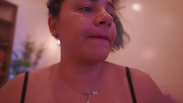 Briana_Collin live