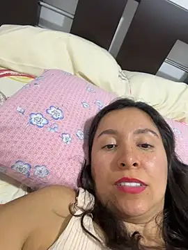 emely_sexx20 live