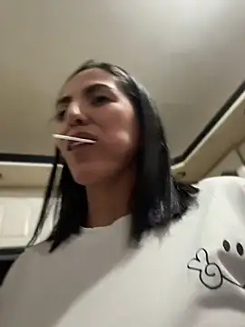 SamanthaWalker_ live