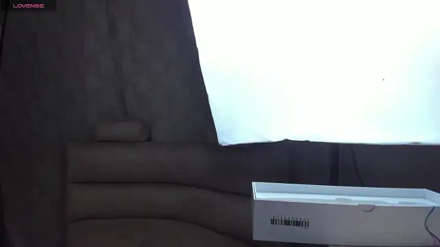 April_smith_1 live