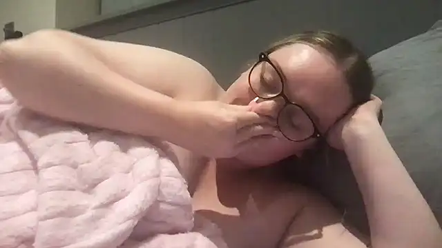 honeyyy24 live