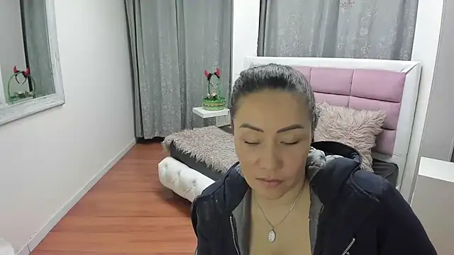gaby_trent live