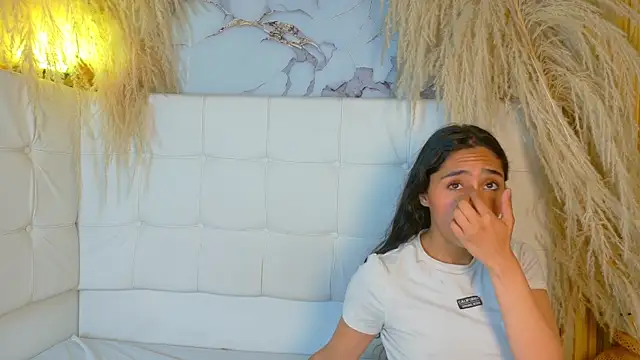 _Angelasweet live