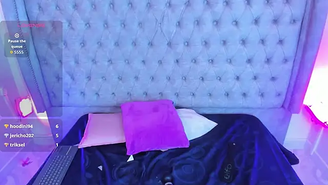 Gyal_Smith live