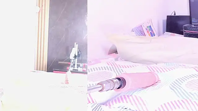 Sophia_Lovers01 live