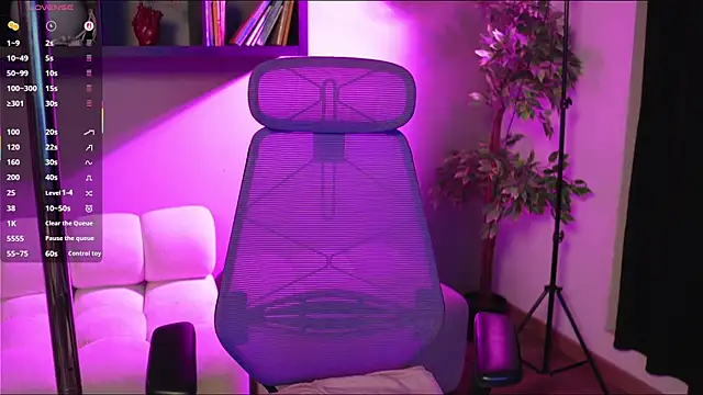 Emma_Lirys live