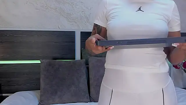 Natalia_Cruzz live