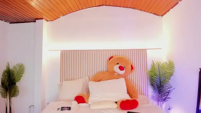 Milu_blossom live