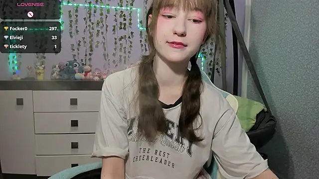 Yoonhee_ki live
