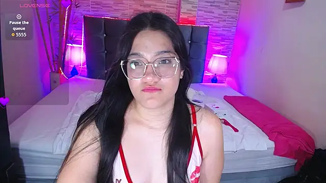 Alison_ski22 live