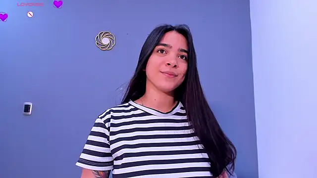 KamilaBetancourt live