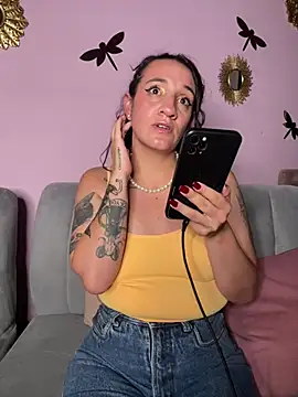 SofiaBrown_Pink live