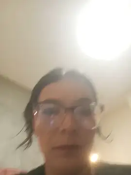 LunaArias live