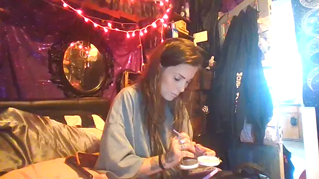 allymoon1369 live