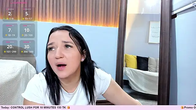 _EmilyJireh_ live