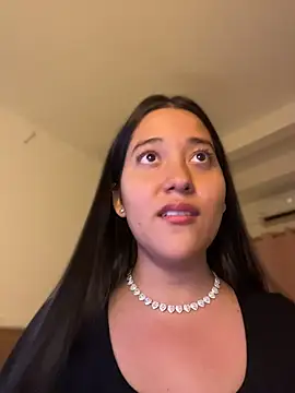 Nhefertary live