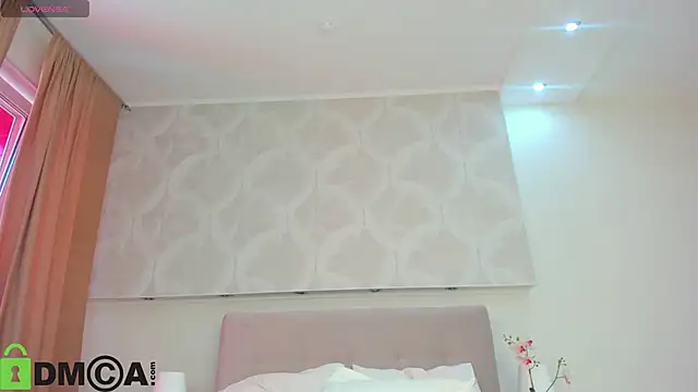 Donna_Evans live
