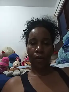 EbonyHorrny live