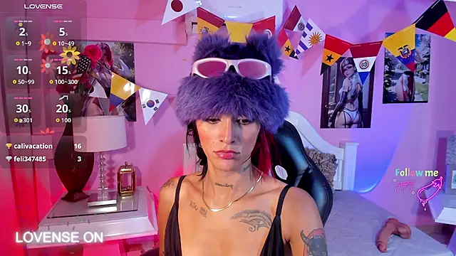 RavynRouge1 live