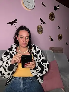 SofiaBrown_Pink live