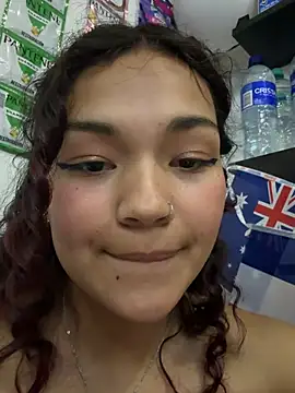 Camilla_Miller01 live