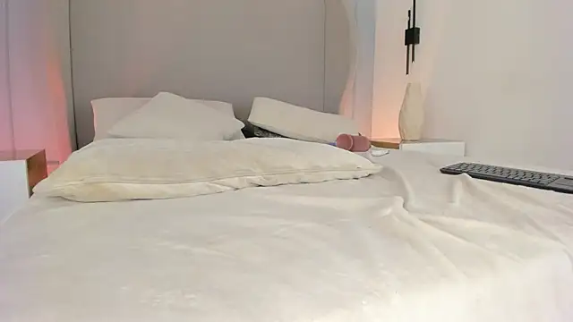 chloe_d live