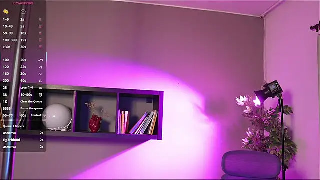 Emma_Lirys live