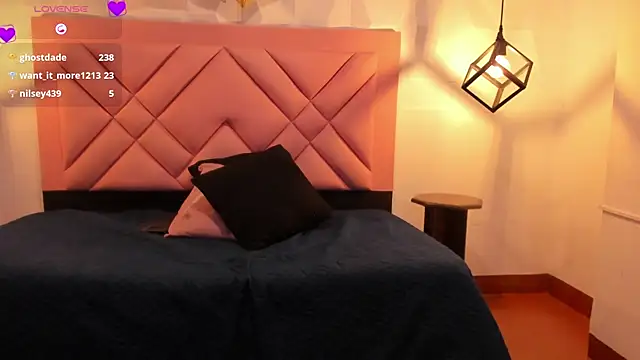isa_cute_1 live