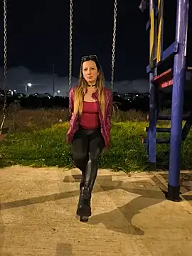 VALELUXX live