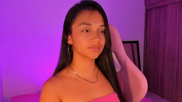 MelanyOconner live