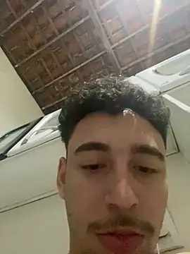 walaffeee live