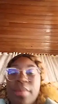 Candy_Williamss live